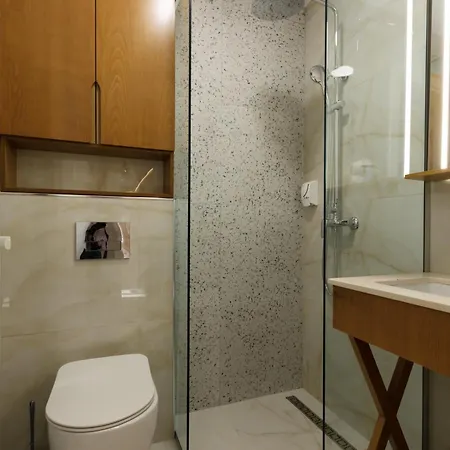 Hotel Bujtina Sophie 4*