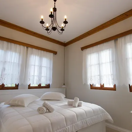 Bujtina Sophie Hotel Libohove