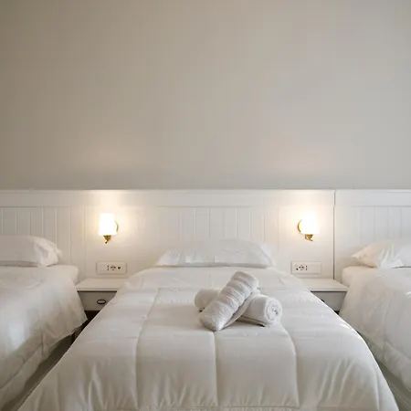 Bujtina Sophie Hotel 4*