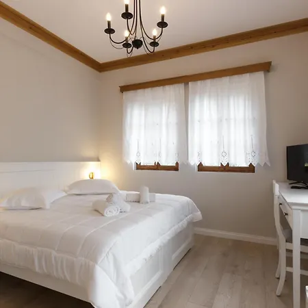 Bujtina Sophie Hotel